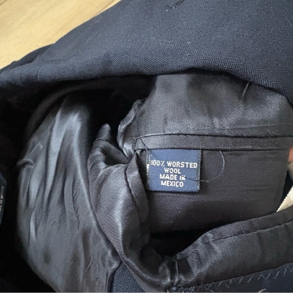 Brooks Brothers 346 Blazer 45L Navy Blue Wool Gold Buttons Sport Jacket - Picture 8 of 9